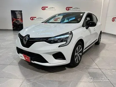 Usata Renault Clio V Equilibre 65 CV (47 kW) 2022 Bianco Berlina