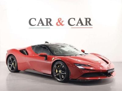 Usata Ferrari SF90 999 CV (734 kW) 2021 Rosso Coupé