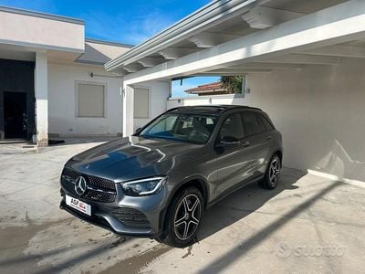 Usata Mercedes GLC220 AMG 194 CV (142 kW) 2020 Grigio SUV