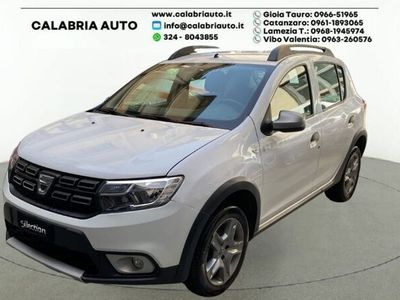 usata Dacia Sandero 0.9 TCe 12V TurboGPL 90CV Start&Stop Lauréate del 2016 usata a Gioia Tauro