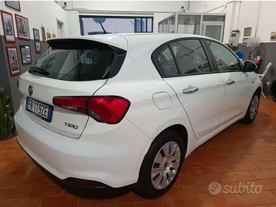 Usata Fiat Tipo Easy 120 CV (88 kW) 2018 Bianco Berlina