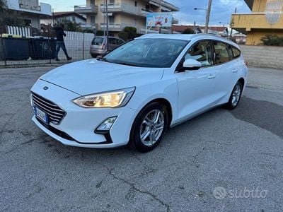Usata Ford Focus Active 120 CV (88 kW) 2020 Bianco Station wagon