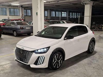 Nuova Peugeot 208 GT 101 CV (74 kW) 2026 Bianco banchisa pastello Utilitaria