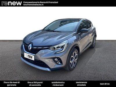 Usata Renault Captur Techno 101 CV (74 kW) 2023 Grigio scuro SUV