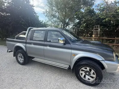 Usata Mitsubishi L200