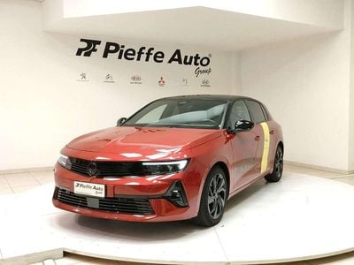 Usata Opel Astra S 131 CV (96 kW) 2023 Kardio red Berlina