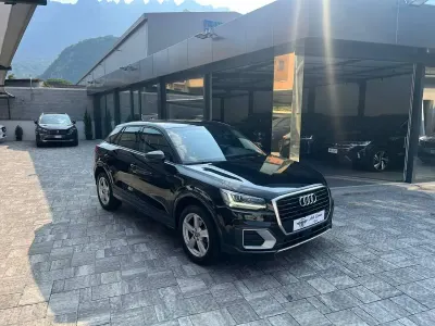 Usata Audi Q2 116 CV (85 kW) 2019 Nero SUV