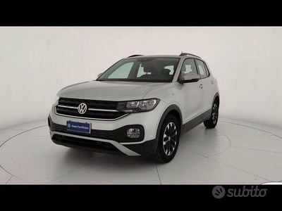 Begagnad VW T-Cross Style 110 HK (80 kW) 2023 Grå SUV