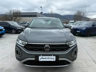 Usata VW T-Roc 116 CV (85 kW) 2022 Grigio SUV