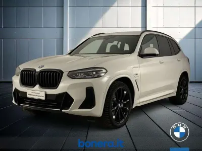 Usata BMW X3 M Sport 292 CV (214 kW) 2022 Alpin white pastello SUV
