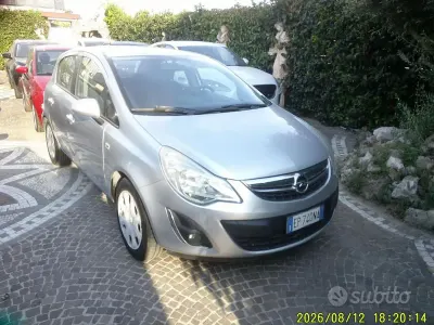 Usata Opel Corsa 84 CV (61 kW) 2013 Grigio Utilitaria