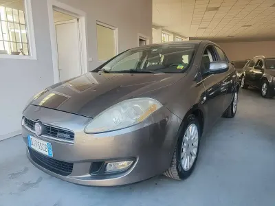 Usata Fiat Bravo Dynamic 120 CV (88 kW) 2007 Other Utilitaria