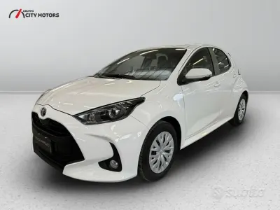 Usata Toyota Yaris Hybrid