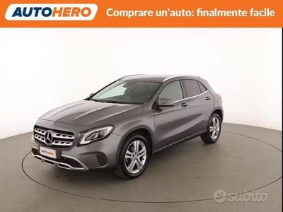 Usata Mercedes GLA200 136 CV (100 kW) 2019 Grigio SUV
