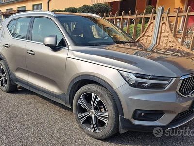 Usata Volvo XC40 Inscription 150 CV (110 kW) 2020 Marrone SUV