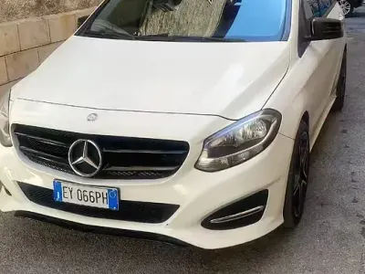 Usata Mercedes B200
