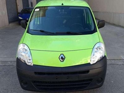 Usata Renault Kangoo 75 CV (55 kW) 2012 Verde Monovolume