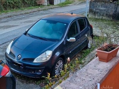 Usata Renault Clio II 2008 Grigio Utilitaria