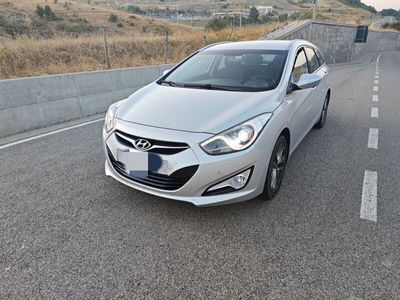 usata Hyundai i40 1.7 CRDi 136CV Auto in buone condizioni, mai incidentata unico proprietario