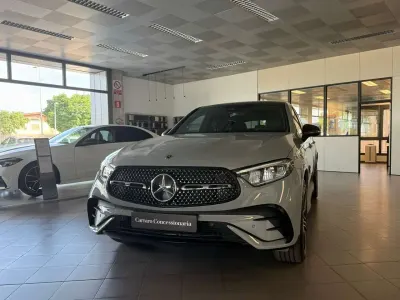 Nuova Mercedes GLC220 197 CV (144 kW) 2026 Grigio alpi manufaktur Coupé