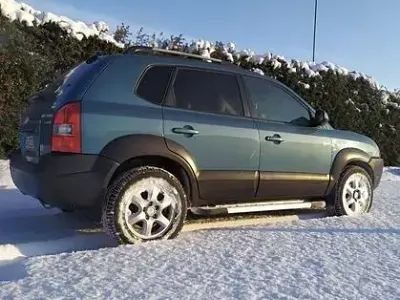 Usata Hyundai Tucson 112 CV (82 kW) 2005 Verde SUV