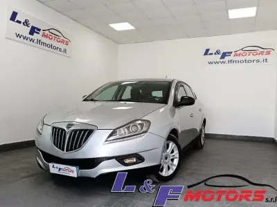 Usata Lancia Delta 120 CV (88 kW) 2009 Argento Utilitaria