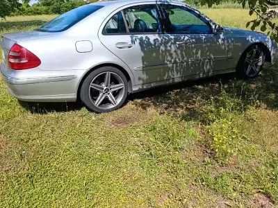 Usata Mercedes E220