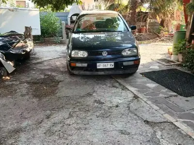 Usata VW Golf III 101 CV (74 kW) 1995 Bluazzurro Berlina