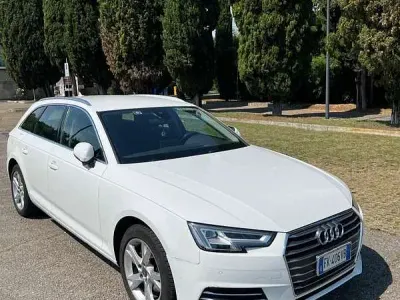 Usata Audi A4 Business 150 CV (110 kW) 2017 Bianco Station wagon