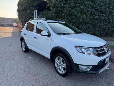 Gebraucht Dacia Sandero Prestige 90 PS (66 kW) 2016 Limousine