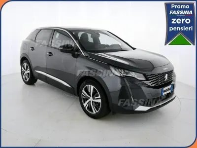 Usata Peugeot 3008 Allure 131 CV (96 kW) 2023 Grigio SUV