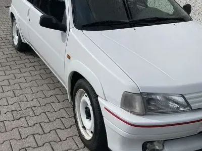 Usata Peugeot 106 98 CV (72 kW) 1995 Bianco Utilitaria