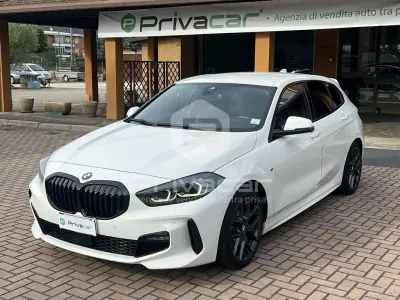 Usata BMW 118 M Sport 150 CV (110 kW) 2021 Bianco Utilitaria