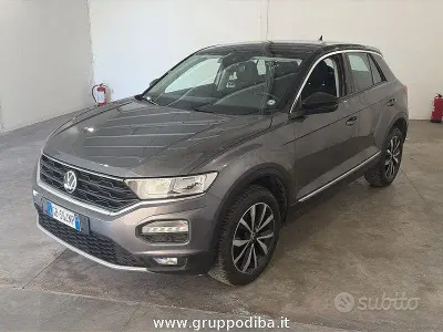 Usata VW T-Roc Style 116 CV (85 kW) 2020 Grigio SUV