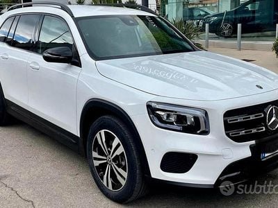 Usata Mercedes GLB200 150 CV (110 kW) 2022 Bianco SUV