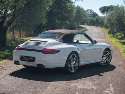 Porsche 911 Carrera 4S Cabriolet