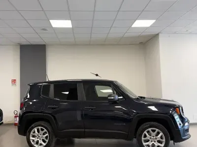Usata Jeep Renegade Limited 140 CV (102 kW) 2018 Nero SUV