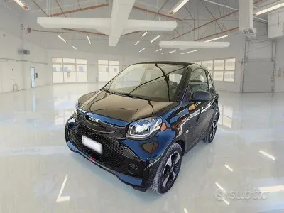 Usata Smart ForTwo Coupé Passion 41 kW (56 CV) 2021 Nero Coupé