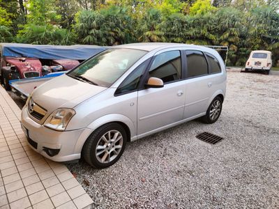 usata Opel Meriva gpl neopatentati