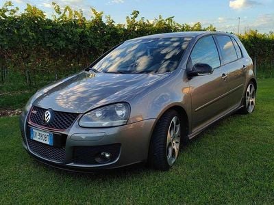 Usata VW Golf V GTI 200 CV (147 kW) 2007 Grigio Berlina