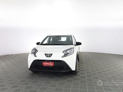 Usata Toyota Aygo X Active 72 CV (52 kW) 2025 Super white SUV
