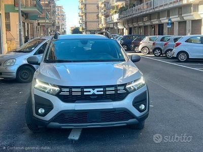 Usata Dacia Sandero Stepway 91 CV (66 kW) 2023 Grigio Berlina