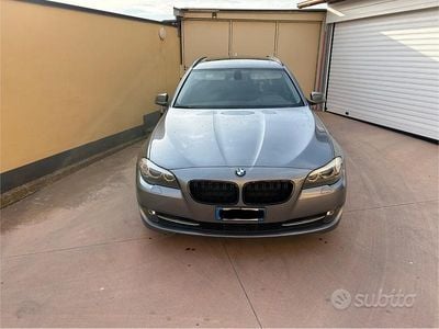 Usata BMW 520 184 CV (135 kW) 2010 Grigio Station wagon