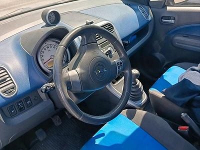 Usata Opel Agila Enjoy 65 CV (47 kW) 2010 Blu/azzurro Utilitaria