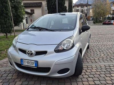 Usata 2009 Toyota Aygo Utilitaria | 3650 € (Ottimo prezzo)