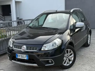 Usata Fiat Sedici Dynamic 120 CV (88 kW) 2013 Nero SUV