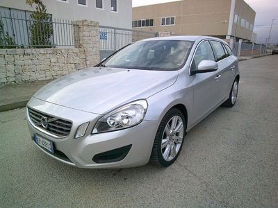 usata Volvo V60 (2010-2018) D2 1.6 Momentum