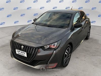 Usata Peugeot 208 Allure 102 CV (75 kW) 2022 Grigio Utilitaria