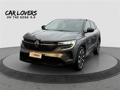 Usata Renault Austral Techno 200 CV (147 kW) 2023 Grigio scuro SUV