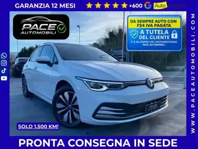 Usata VW Golf VIII Move 110 CV (80 kW) 2024 Bianco pastello